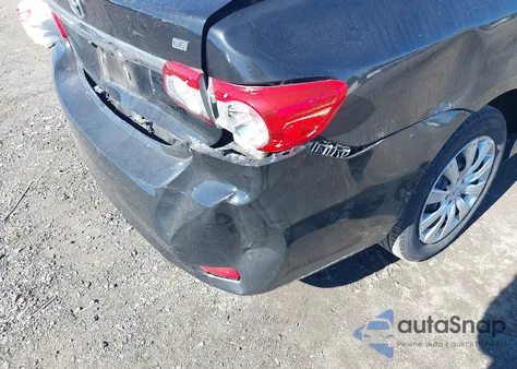 2013 Toyota Corolla Le z USA, uszkodzony, nr VIN 2T1BU4EE3DC064487